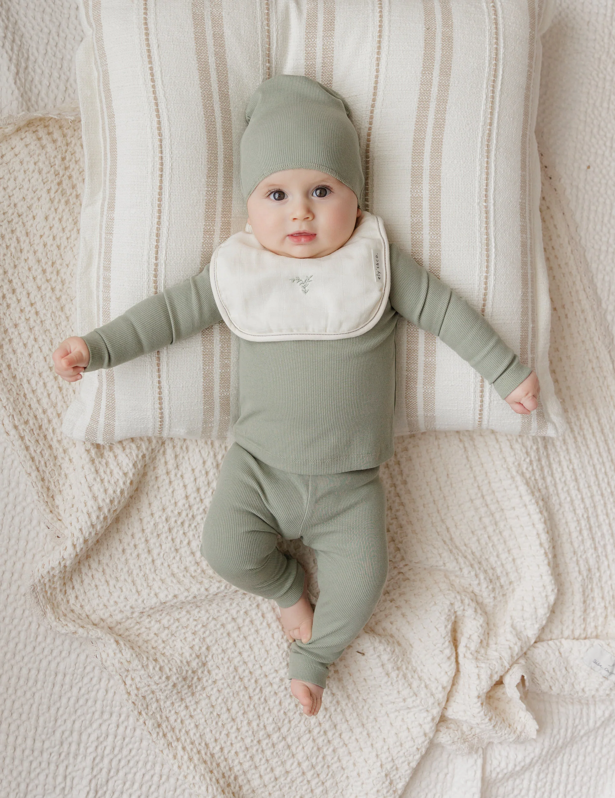 3 Pack Muslin Terry Bibs - Tan/Blue Gingko - Image 3
