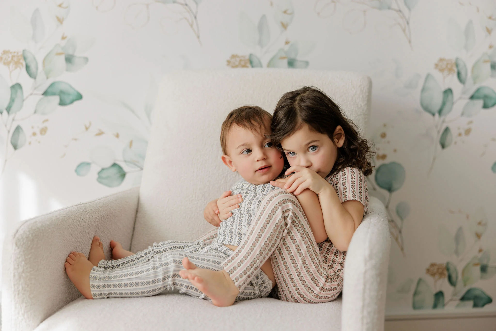 Girls Pajamas – Ivory Pink – Linear Leaf - Image 2
