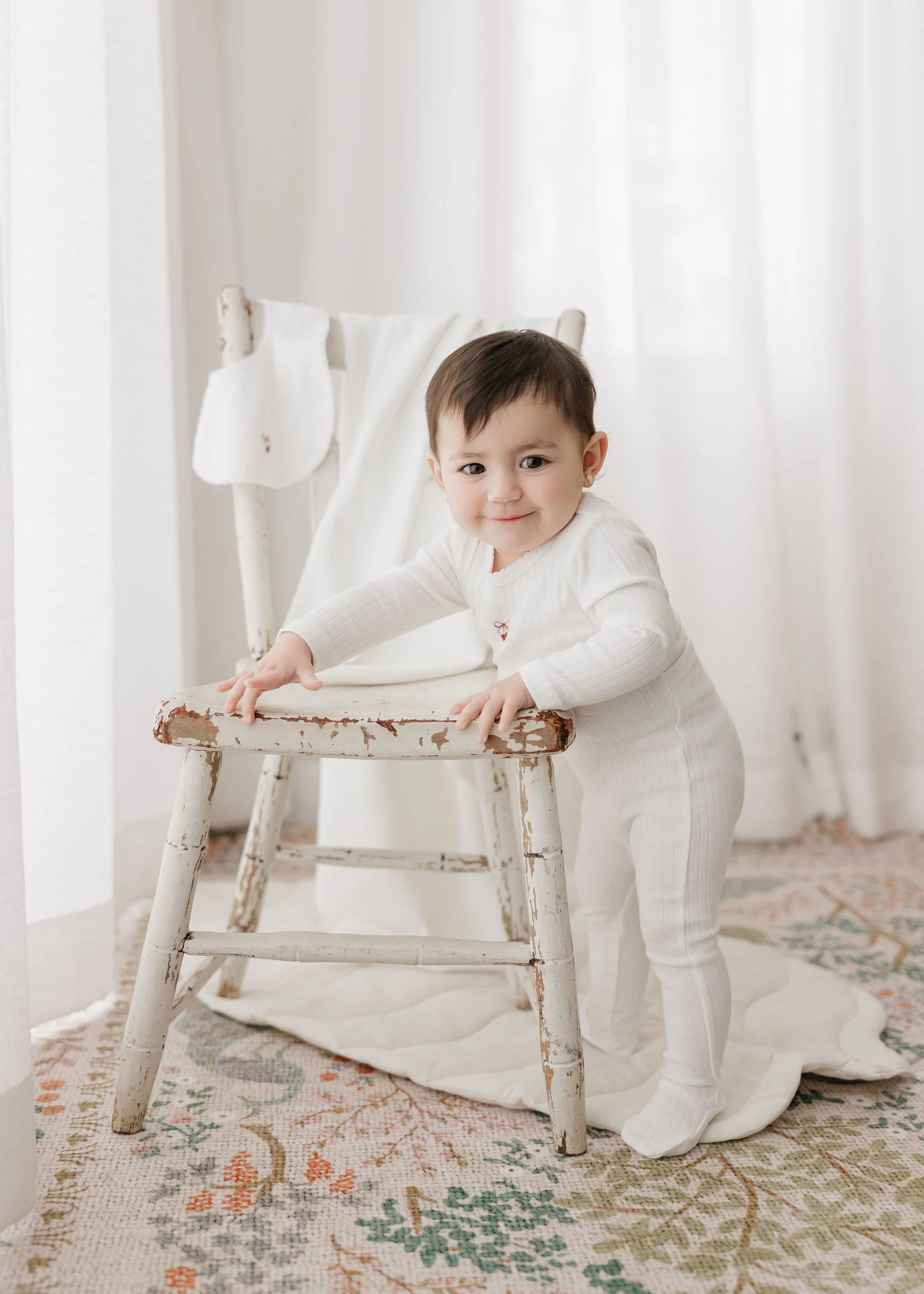 Baby Girl Footie – Ivory Pink – Bow Print - Image 4