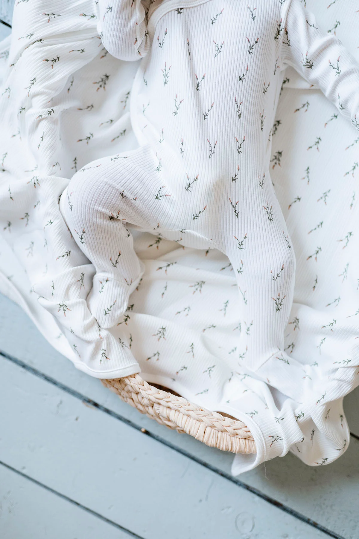 Pink Lilac Blanket - Image 2