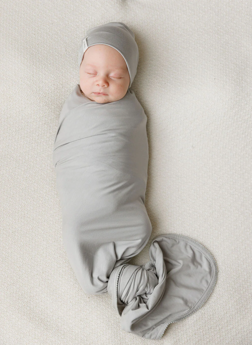 Modal Swaddle & Beanie Set in Gift Box - Image 2