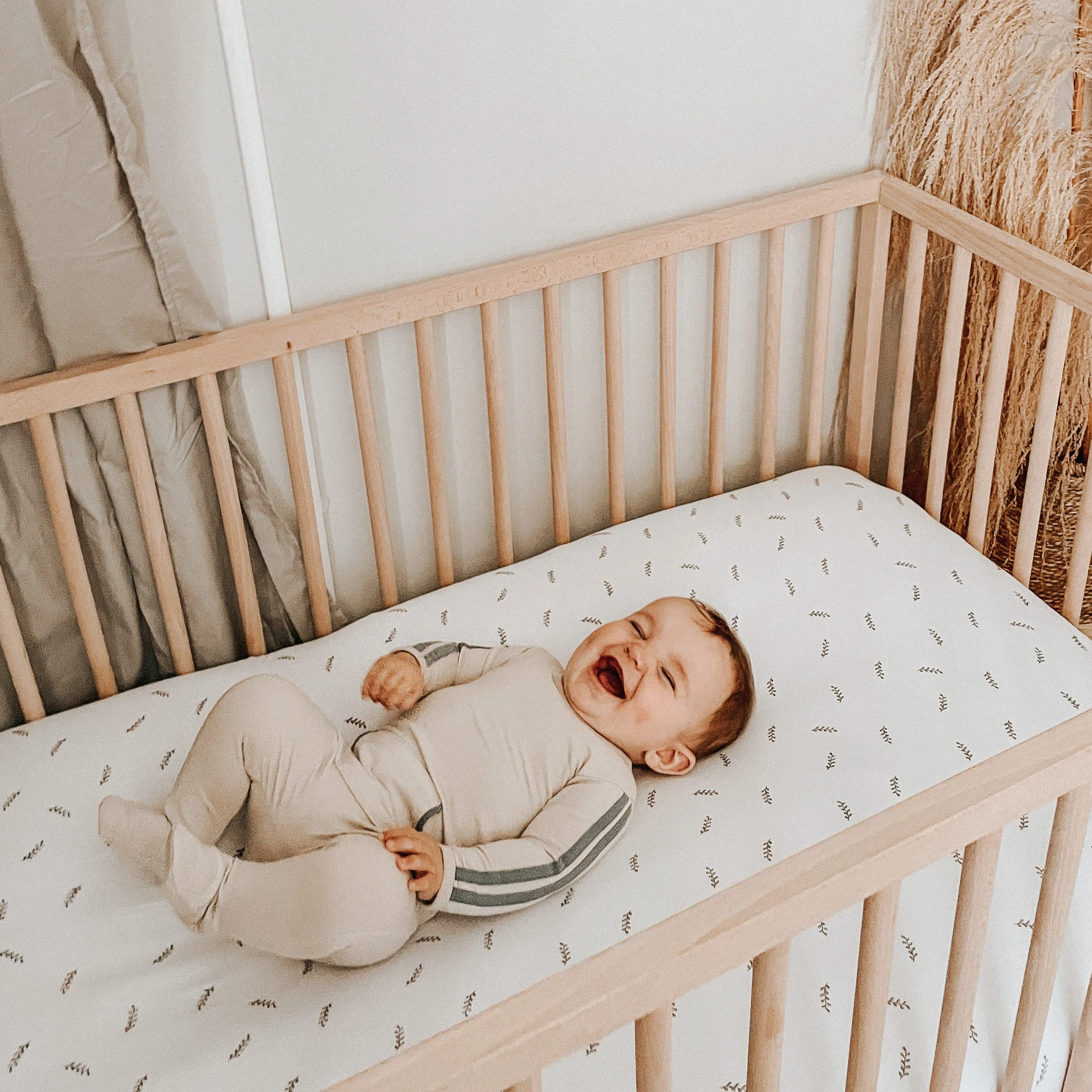 Breathable Crib Sheet Set - Image 3