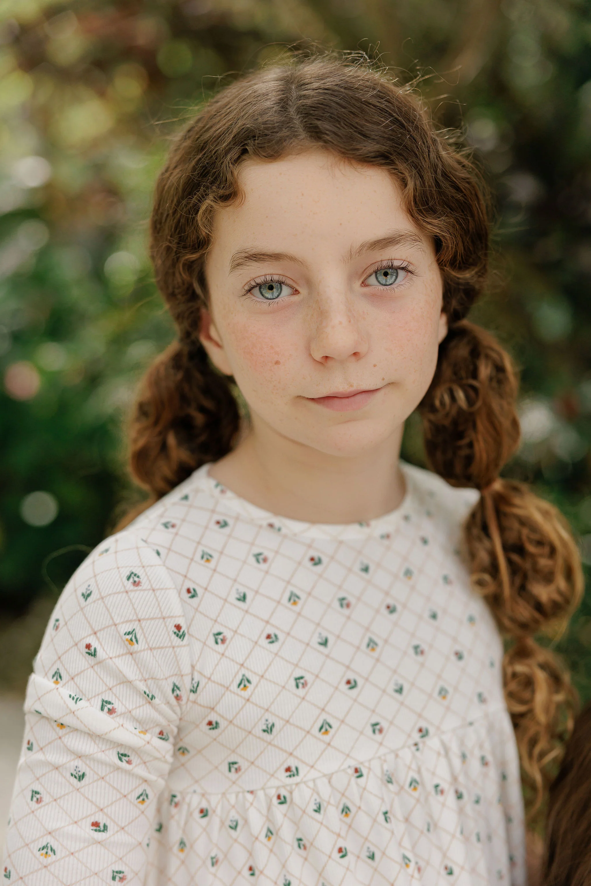 Girls Short Sleeve Dress - Ivory - Floral Grid - Image 3