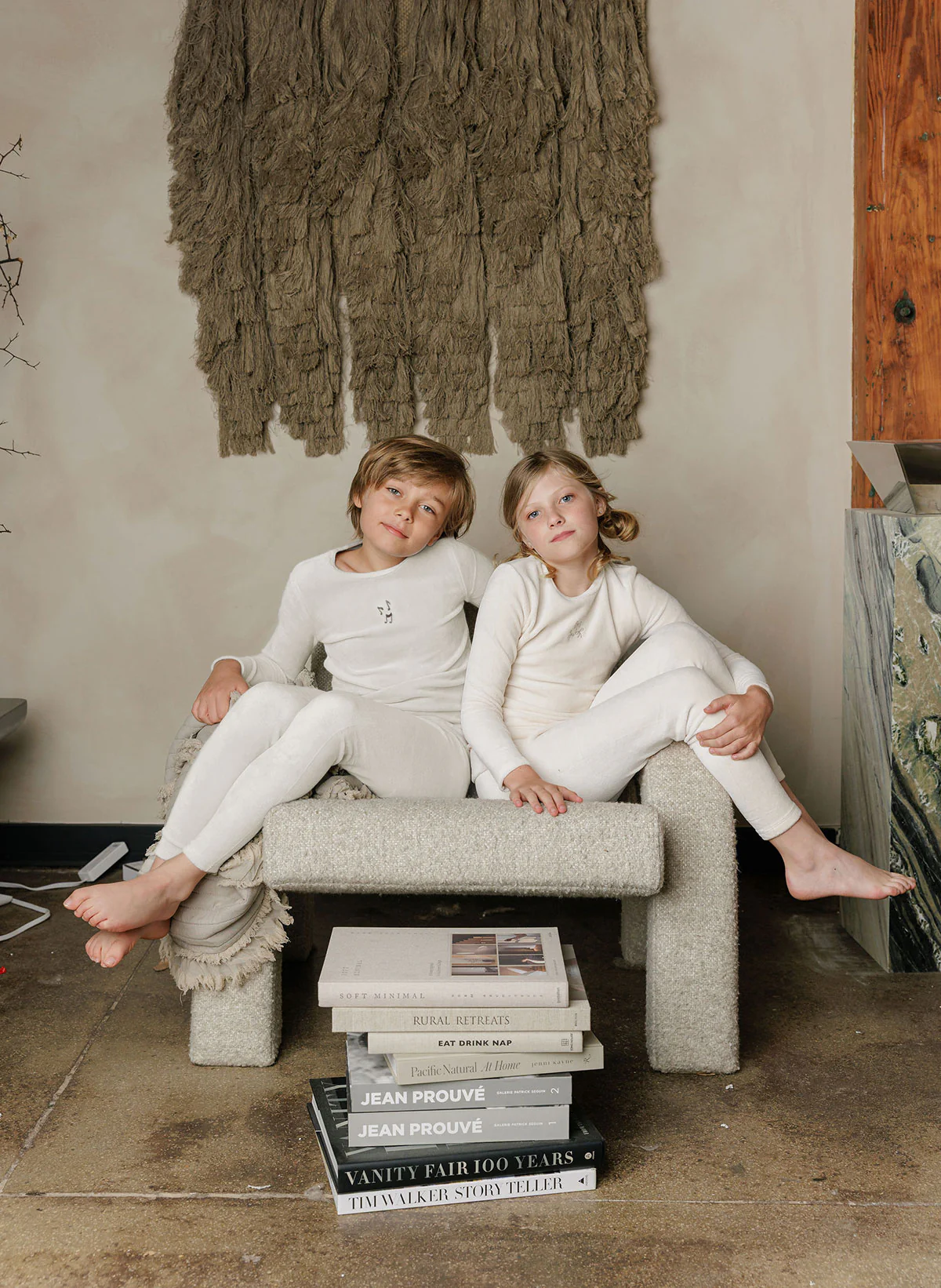 Embroidered Velour Collar Collection - Lounge Set - Image 2