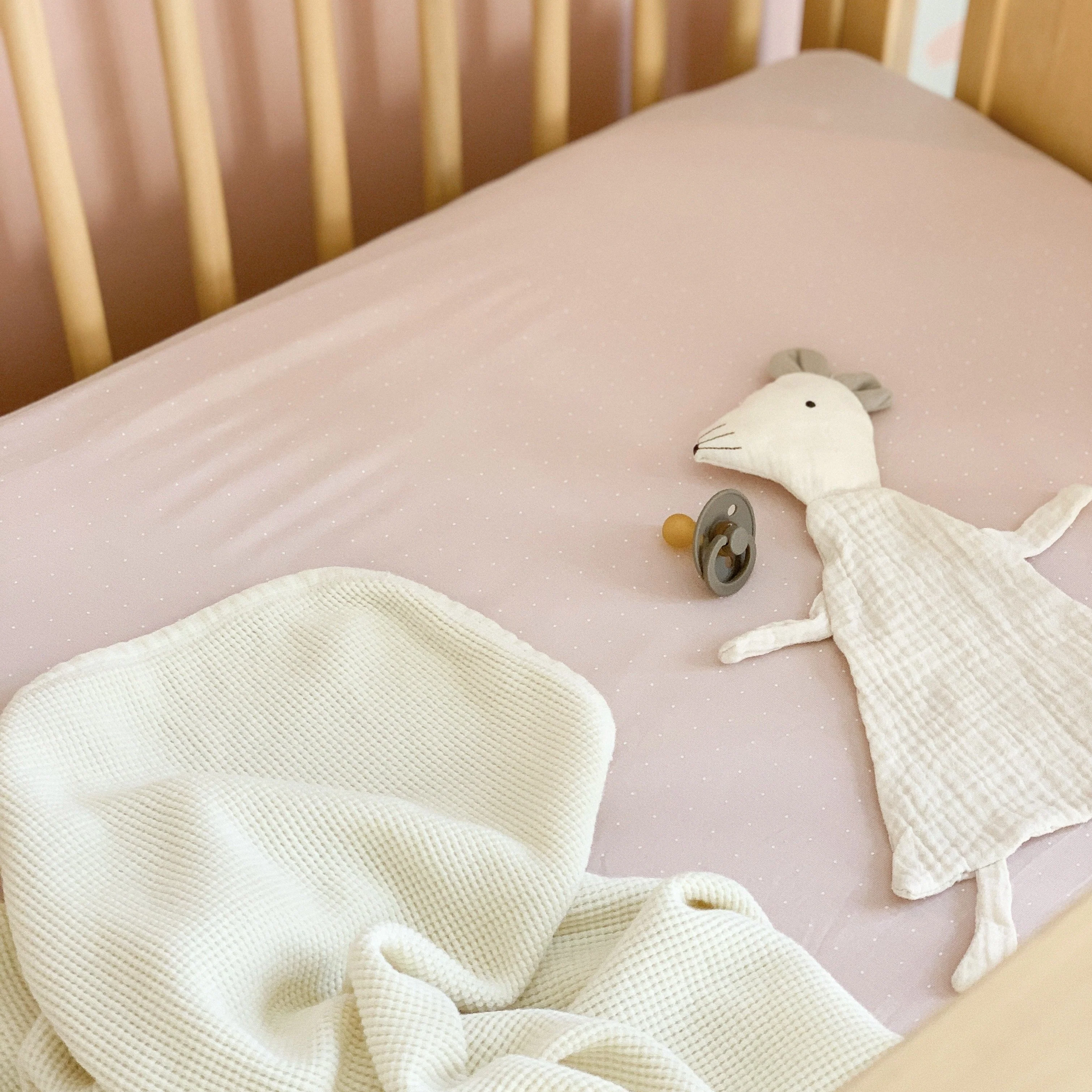 Breathable Crib Sheet Set - Image 8