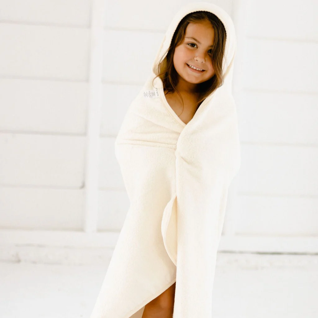 Cream Hooded Towel & Washcloth - Image 3