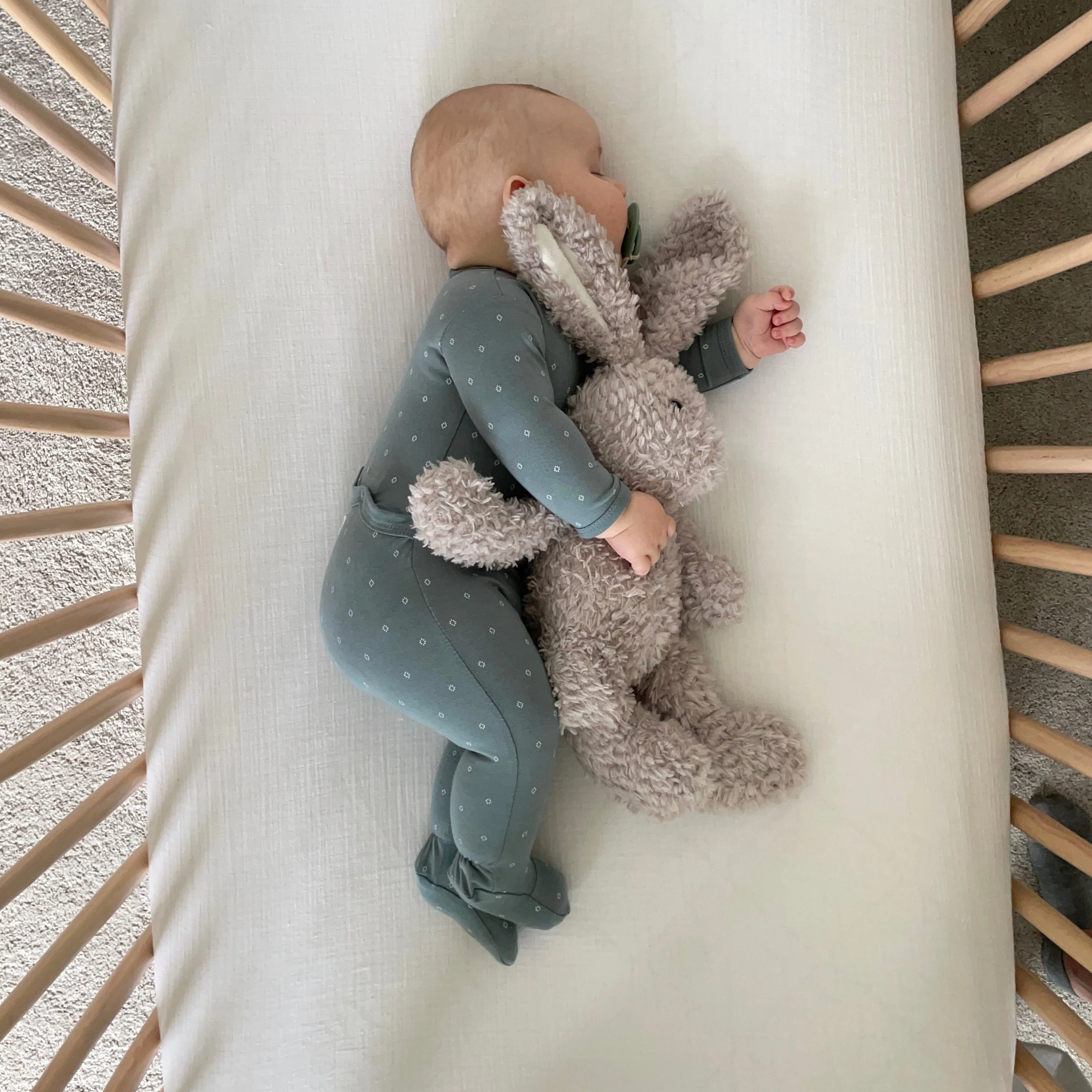 Breathable Crib Sheet Set - Image 2